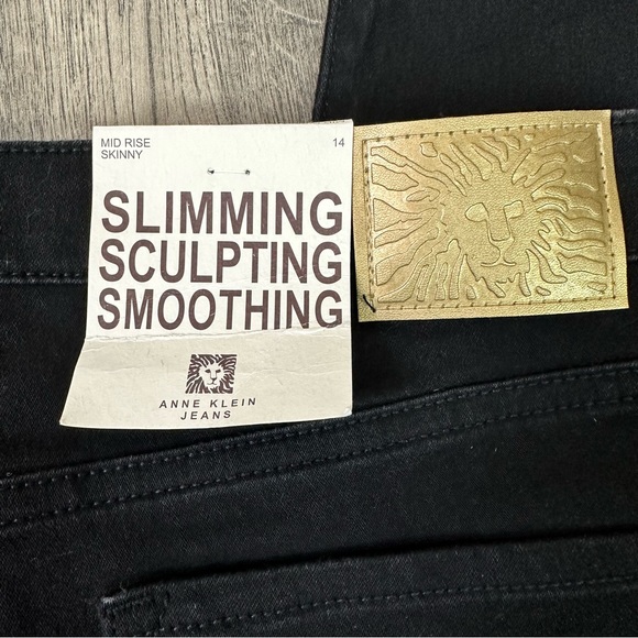 Anne Klein Skinny Pants Mid Rise Sculpting Black 14 Stretch Black Denim NWT - Picture 3 of 8